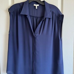 Blue Relaxed Buttoned Blouse with Notched Collar